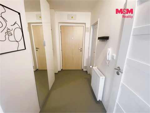 Pronájem bytu 3kk, 71 m² - 0