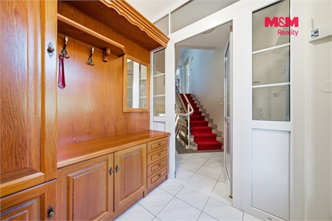 Prodej rodinného domu, 224 m² - 28