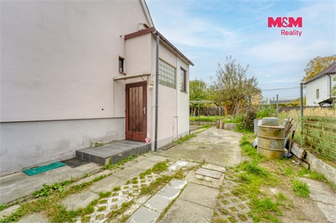 Prodej rodinného domu, 98 m² - 28