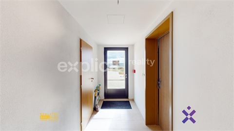 Pronájem bytu 3kk, 81 m² - 22