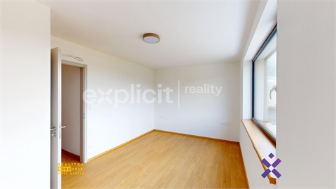 Pronájem bytu 3kk, 81 m² 12