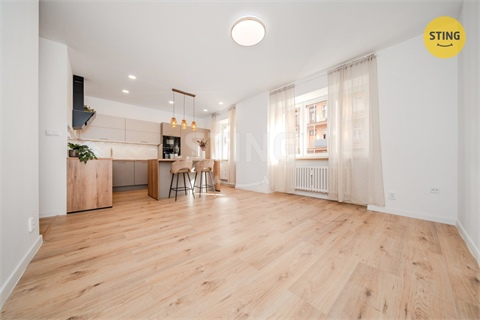 Prodej bytu 3kk, 74 m² - 2