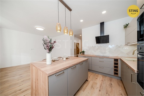 Prodej bytu 3kk, 74 m² - 4
