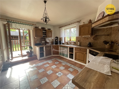 Prodej rodinného domu, 145 m² - 2