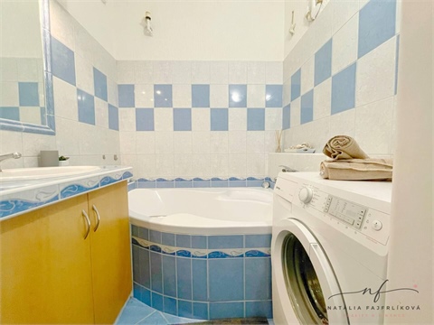 Pronájem bytu 2+1, 64 m² - 2
