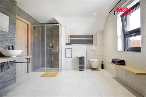 Prodej rodinného domu, 147 m² - 14
