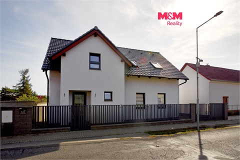 Prodej rodinného domu, 147 m² 0