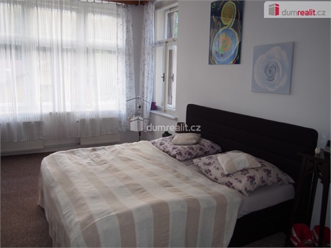 Prodej rodinného domu, 342 m² - 24