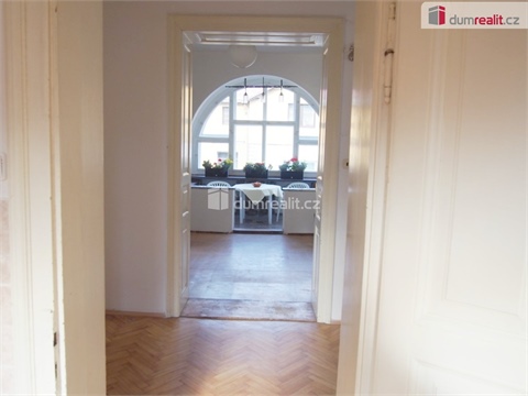 Prodej rodinného domu, 342 m² 14
