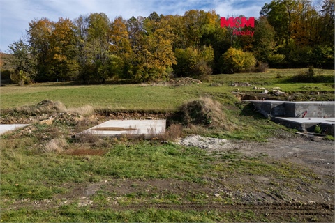 Prodej stavebního pozemku, 1 149 m² 0
