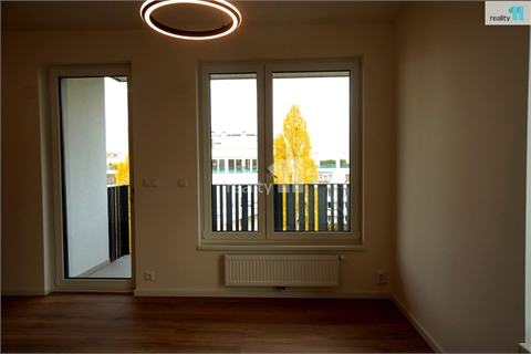 Pronájem bytu 2kk, 56 m² - 12