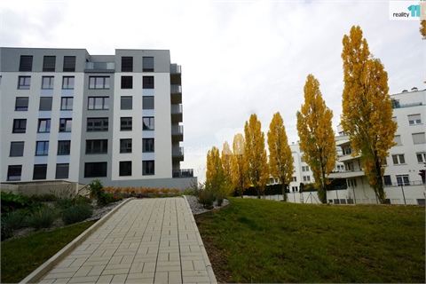 Pronájem bytu 2kk, 56 m² - 6