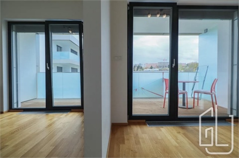 Pronájem bytu 1kk, 38 m² 8
