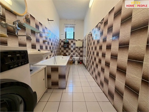 Prodej rodinného domu, 190 m² - 10
