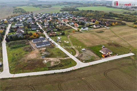 Prodej stavebního pozemku, 813 m² 8
