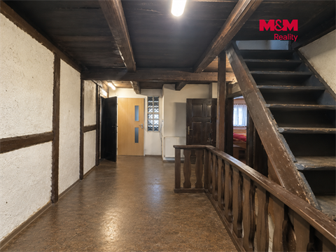 Prodej rodinného domu, 198 m² 8