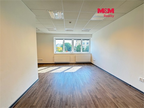 Pronájem kanceláře, 94 m² 0
