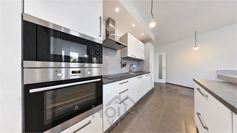 Prodej bytu 2kk, 66 m² - 0