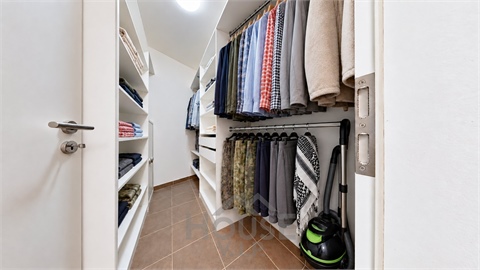 Prodej bytu 2kk, 66 m² - 14