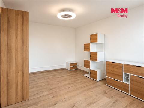 Pronájem bytu 1+1, 37 m² - 2