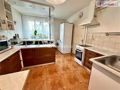 Prodej rodinného domu, 428 m² 28