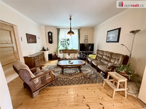Prodej rodinného domu, 428 m² 2