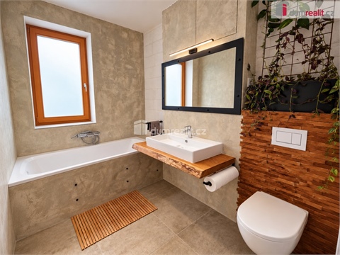 Prodej bytu 5kk, 115 m² 8