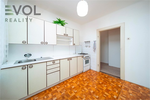Prodej bytu 2+1, 68 m² - 2