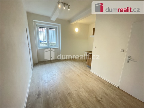 Pronájem bytu 1kk, 25 m² 4