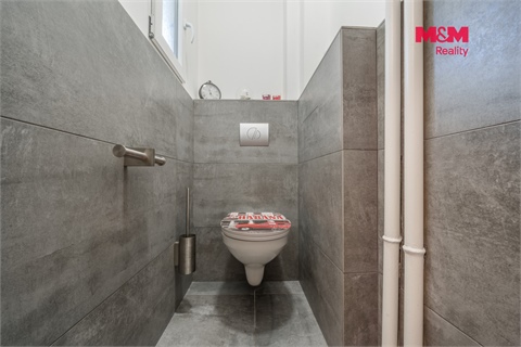 Prodej bytu 2kk, 59 m² - 18