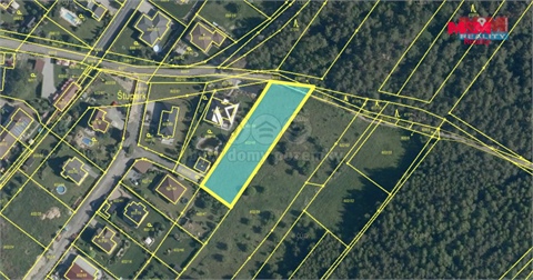 Prodej stavebního pozemku, 1 716 m² 8
