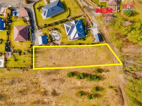 Prodej stavebního pozemku, 1 716 m²