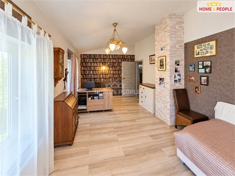 Prodej rodinného domu, 330 m² - 20