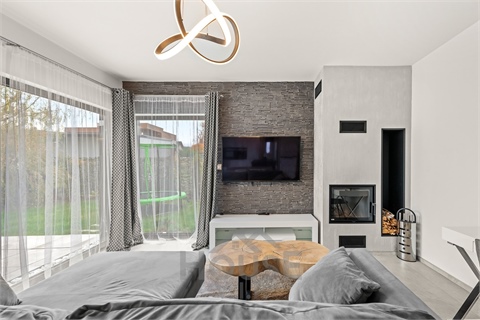 Pronájem rodinného domu, 201 m² - 2