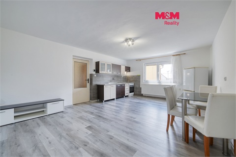 Pronájem bytu 2kk, 82 m² 0