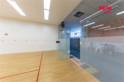 Prodej obchodních prostor, 130 m² - 0