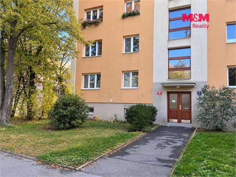 Pronájem bytu 2+1, 56 m² 12