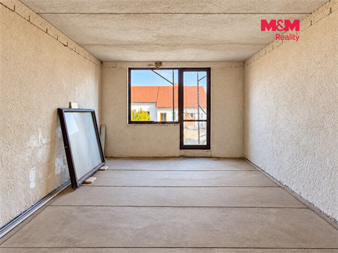 Prodej rodinného domu, 227 m² 2