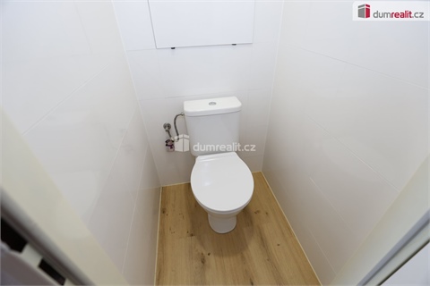 Prodej bytu 3kk, 65 m² - 12