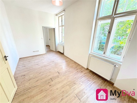 Pronájem bytu 2kk, 48 m² - 0