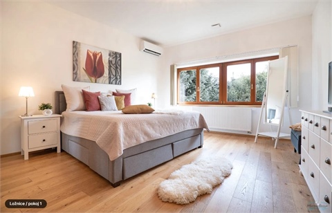 Prodej rodinného domu, 308 m² - 8