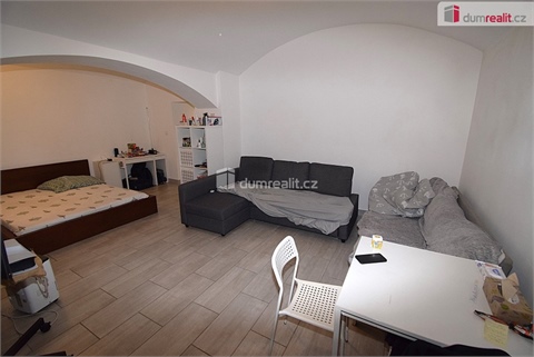Pronájem bytu 1+1, 40 m² - 0