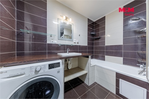 Prodej bytu 4+1, 84 m² 12