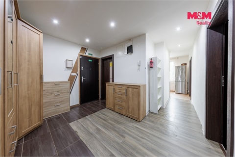 Prodej bytu 4+1, 84 m² - 2