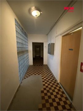 Pronájem bytu 1+1, 37 m² 8