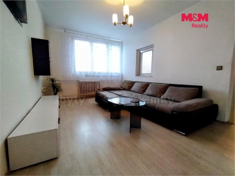 Pronájem bytu 1+1, 37 m² - 0