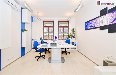 Pronájem kanceláře, 70 m² 0