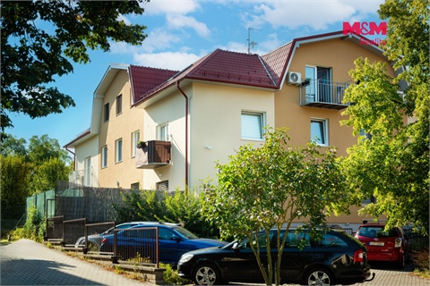 Prodej bytu 3kk, 71 m² - 28