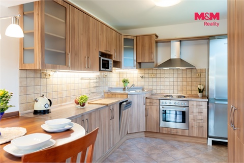 Prodej bytu 3kk, 71 m² 12