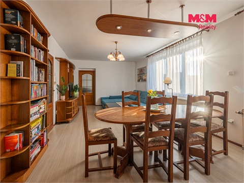 Prodej rodinného domu, 245 m² - 16